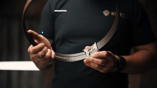 COWBOY BUCKLE | COFFEE BUFFALO LEATHER GUN BELT