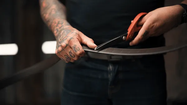 COWBOY BUCKLE | COFFEE BUFFALO LEATHER GUN BELT