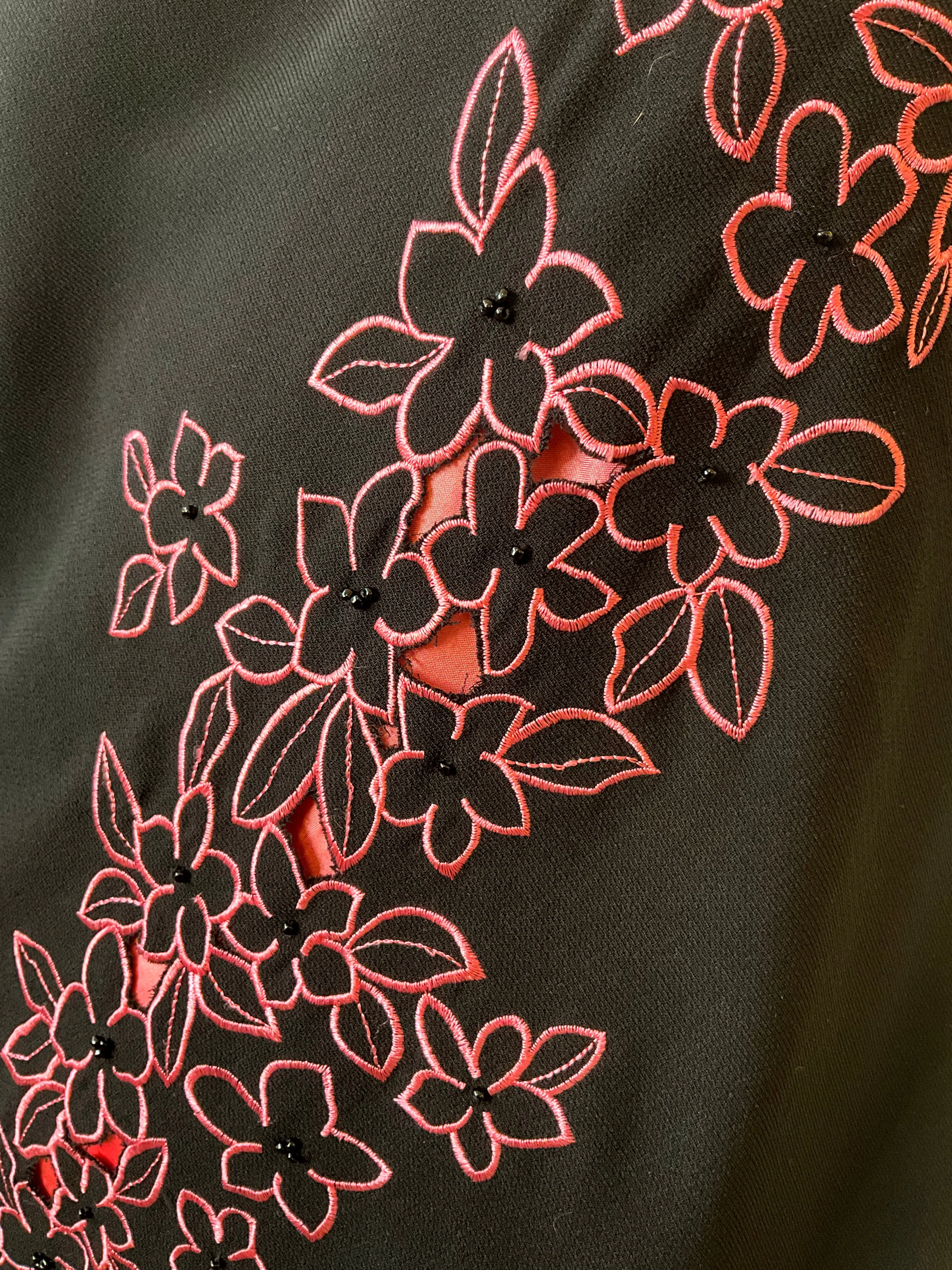 Vintage 1990s Black & Pink Floral Embroidery Dress, B40"